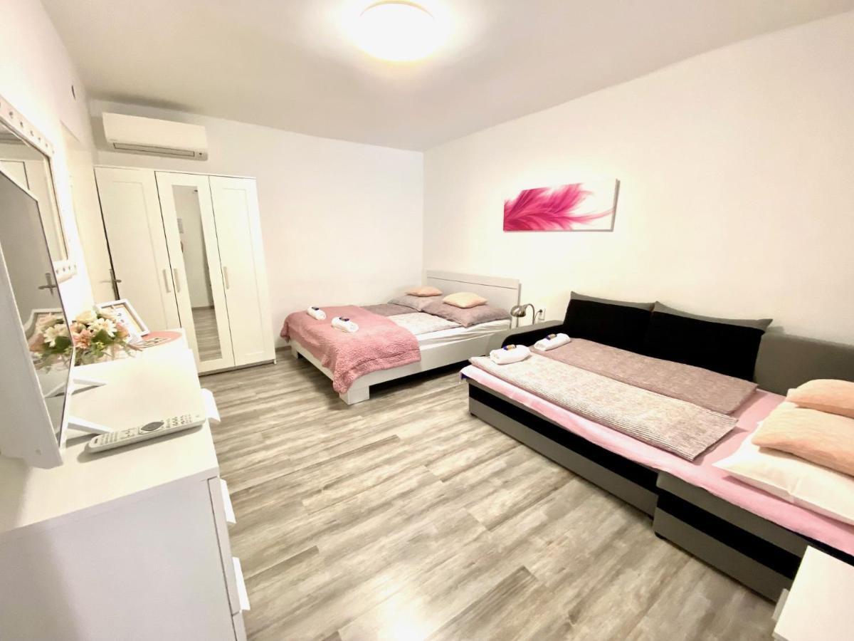 Do-Ti Apartmanhaz بالاتوليلّي المظهر الخارجي الصورة