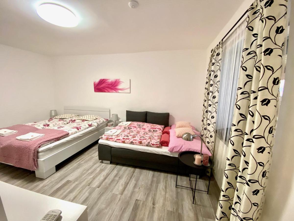 Do-Ti Apartmanhaz بالاتوليلّي المظهر الخارجي الصورة